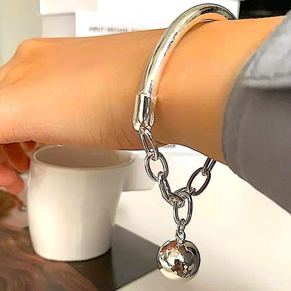 Sterling Silver Chain Link Ball Drop Bangle Bracelet - Picture 1 of 7
